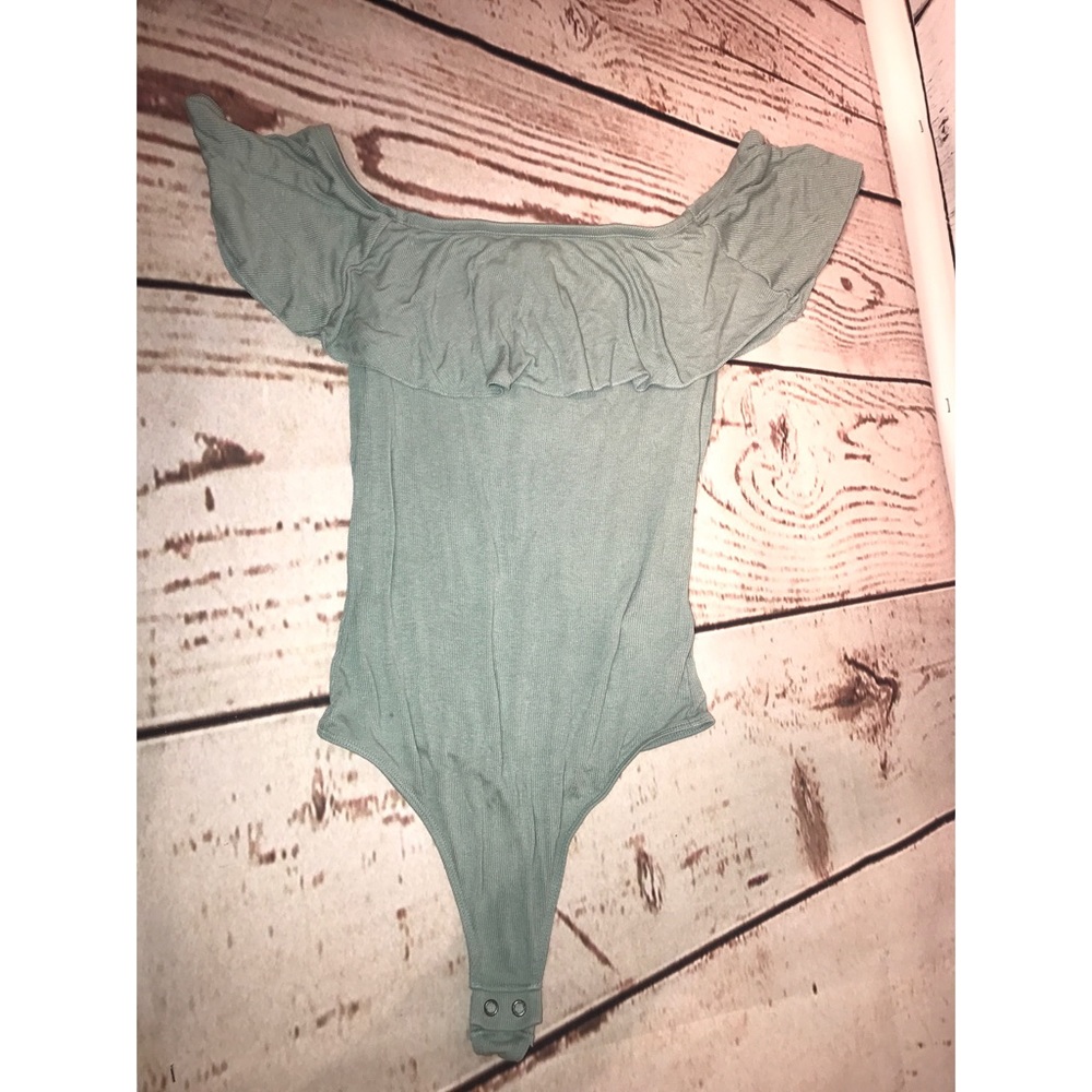 Express Women's Off The Shoulder Body Suit Size S